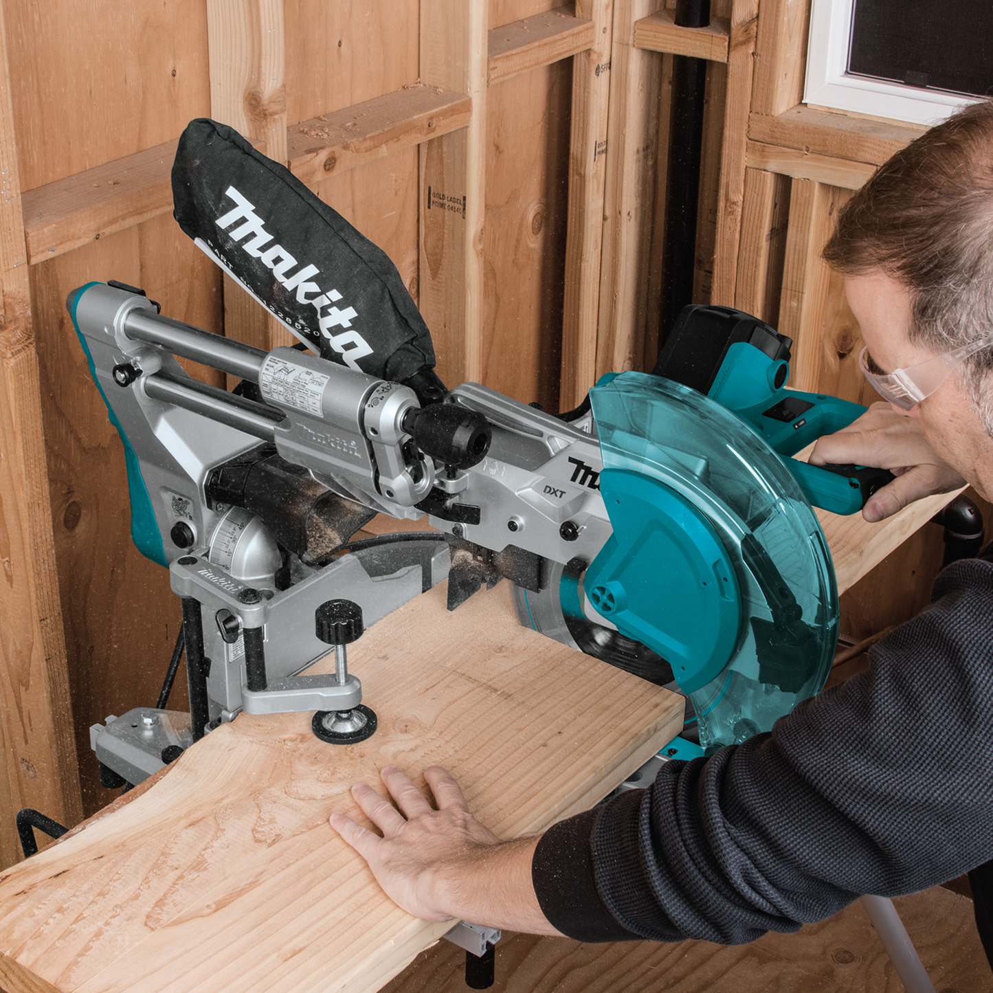 Makita 10 Inch Dual Slide Compound Miter Saw Factory Serviced