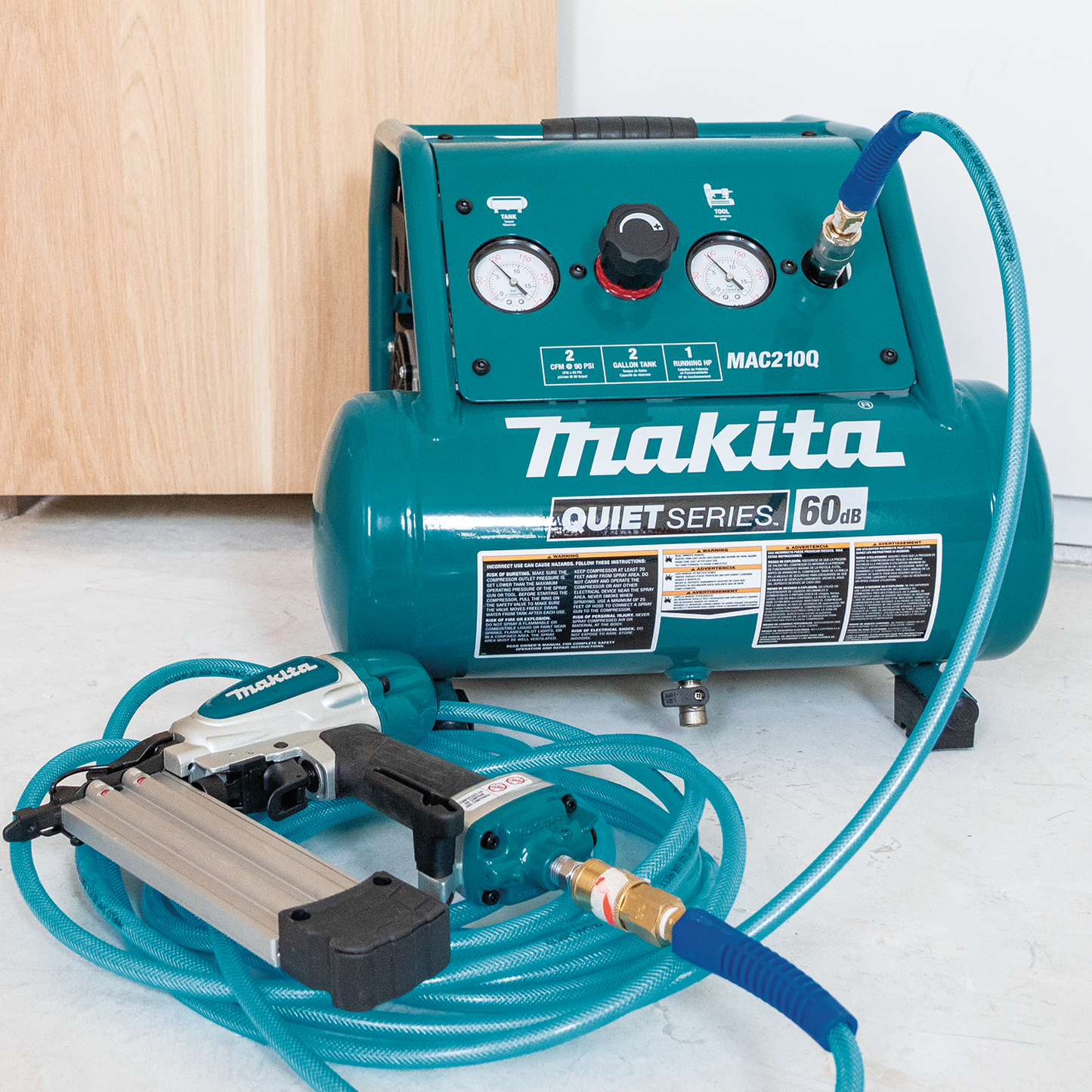 Makita Quiet Series 1 HP 2 Gallon Oil Free Electric Air Compressor Factory Serviced
