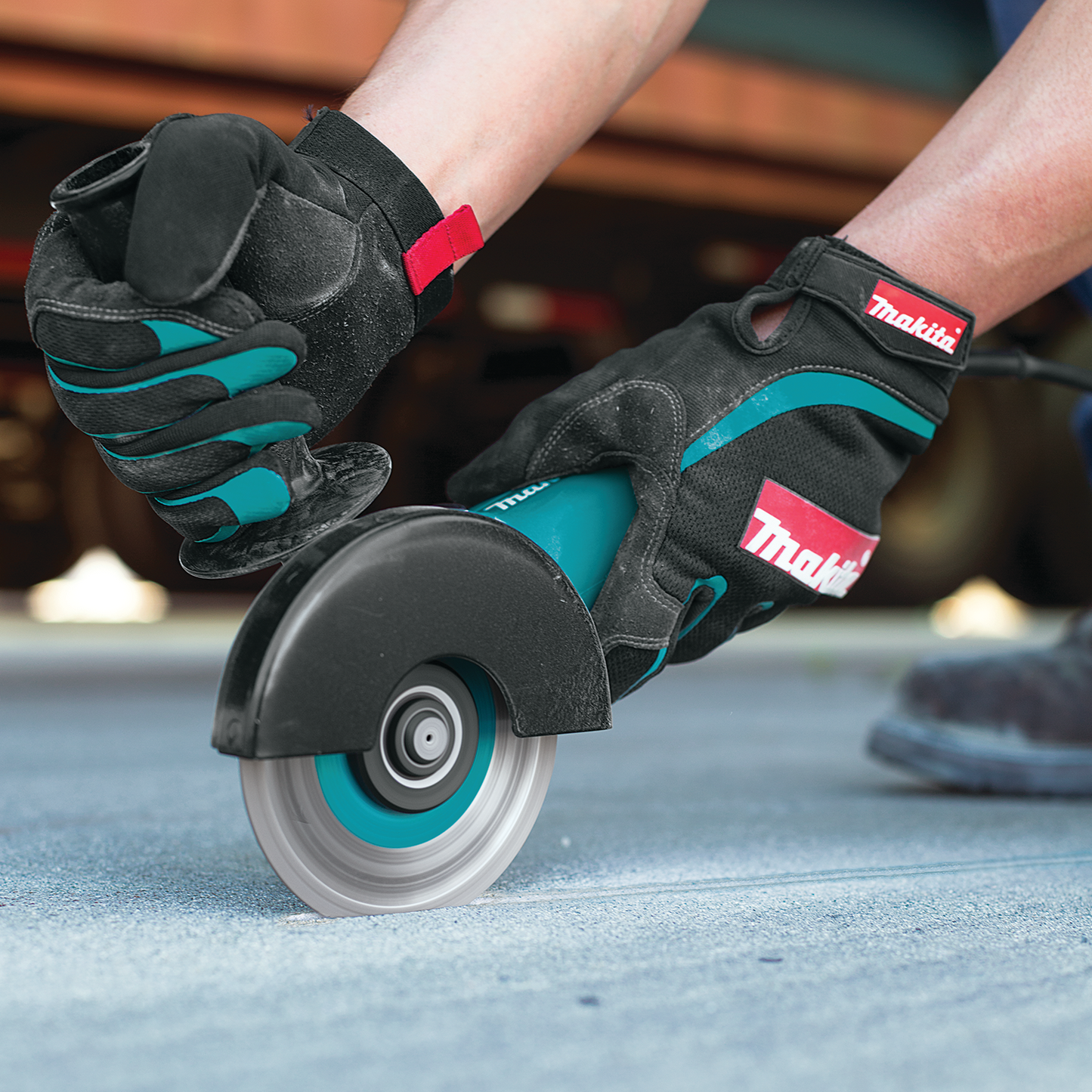 Makita 4 1/2 Inch Angle Grinder Reconditoned