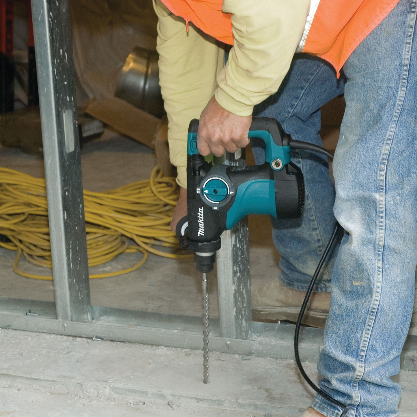 Makita 1 1/8" Rotary Hammer SDS Plus Reconditioned