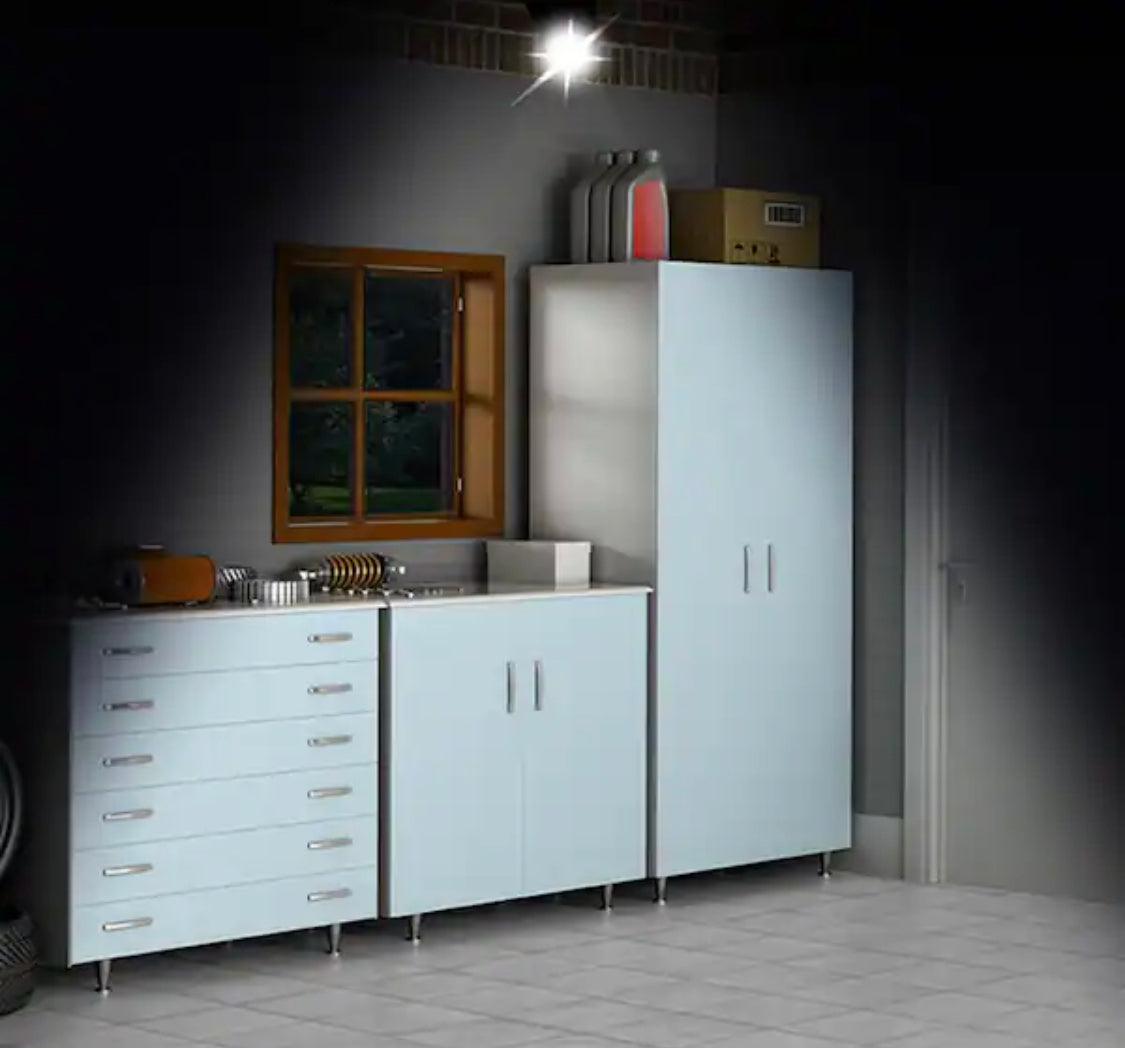 HANDY BRITE 500 Lumens Multi-Location Cordless Motion-Activated Sensor LED Spotlight - Damaged Box