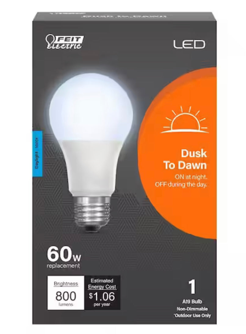 Feit Electric 60-Watt Equivalent A19 IntelliBulb Dusk to Dawn CEC Title 20 Compliant 90+ CRI LED Light Bulb, Daylight 5000K