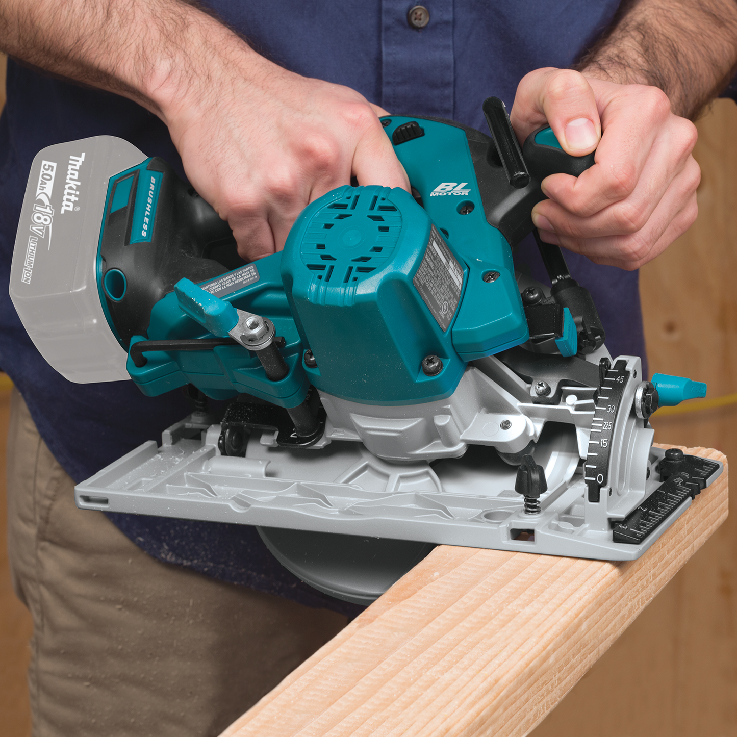 Makita 18V 6.5 Inch Brushless Cordless Circular Saw Factory Serviced (Tool Only)