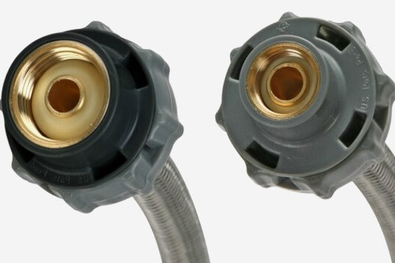 Fluidmaster 3/8-in Compression 20-in Braided Stainless Steel Flexible Faucet Supply Line *DAMAGED BOX*