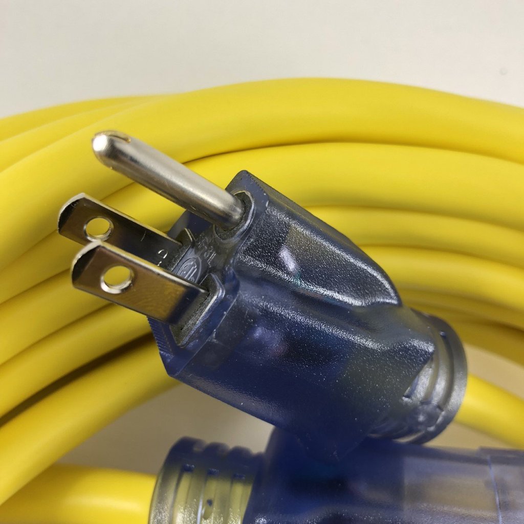 100 Foot 12/3 Extension Cord