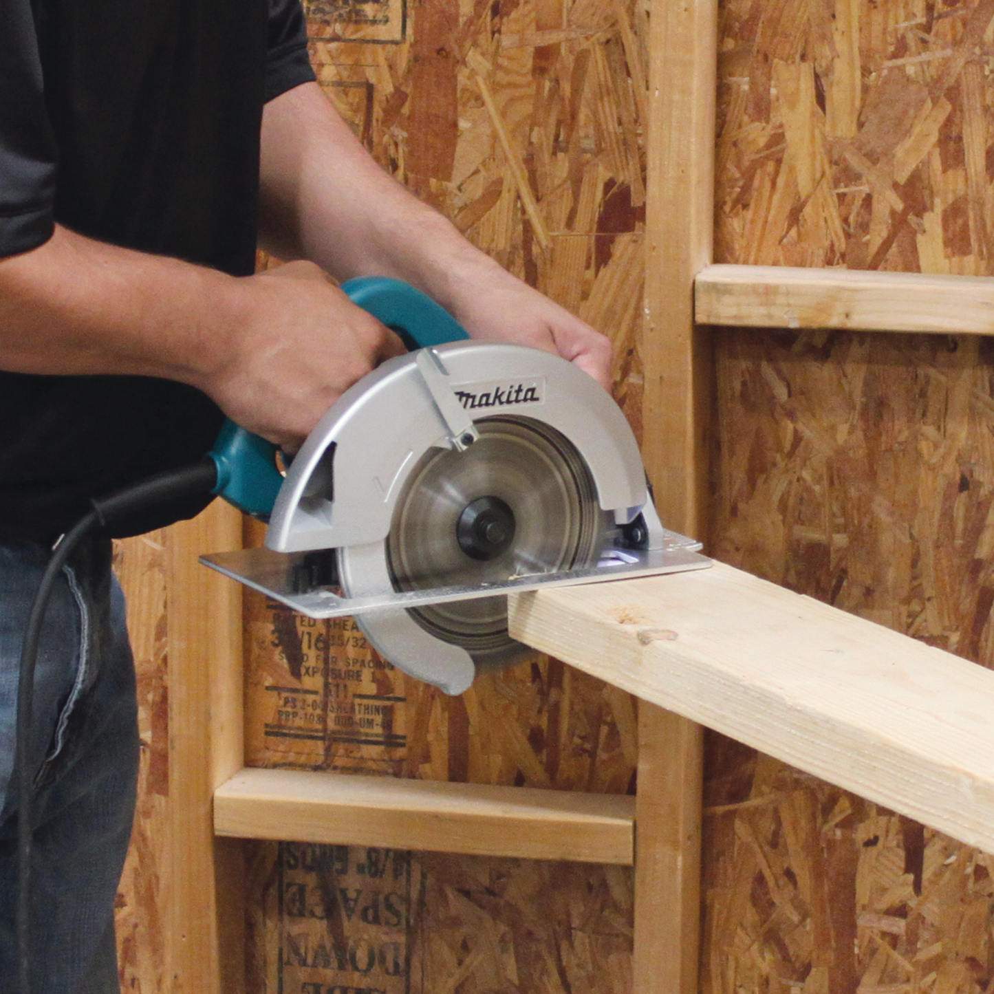 Makita 7 1/4 Inch Circular Saw Factory Serviced