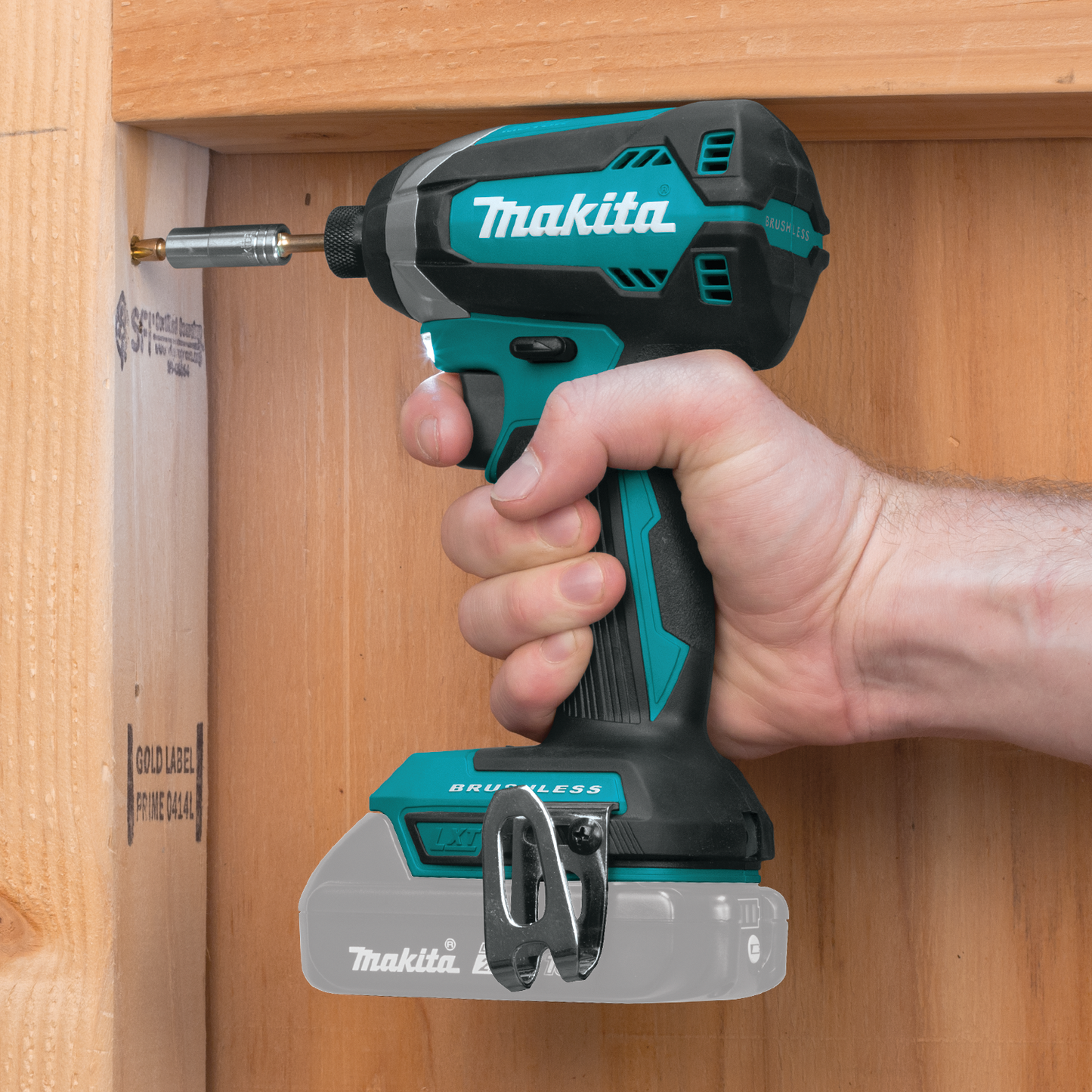 Makita 18 Volt LXT Lithium Ion Brushless Cordless Impact Driver Factory Serviced (Tool Only)