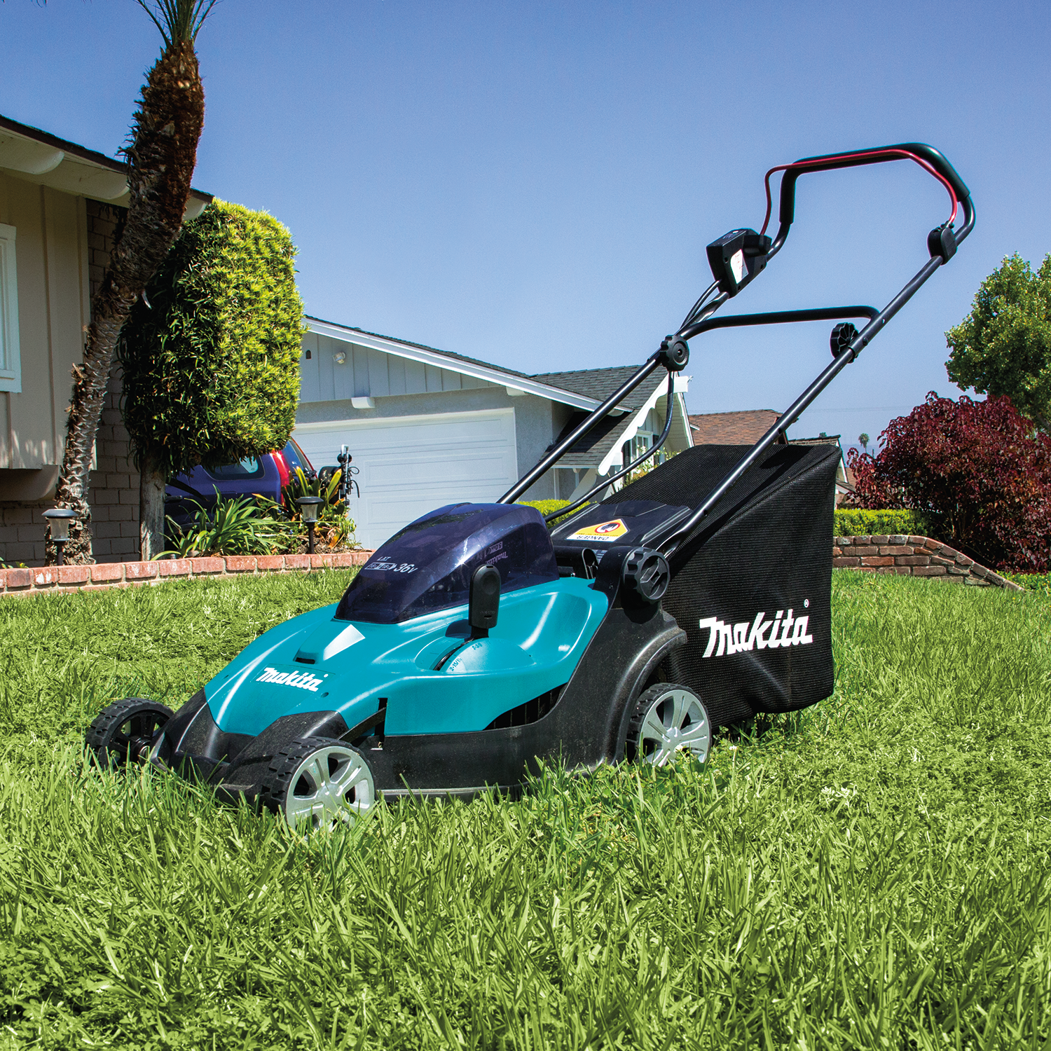 Makita battery powered online mower