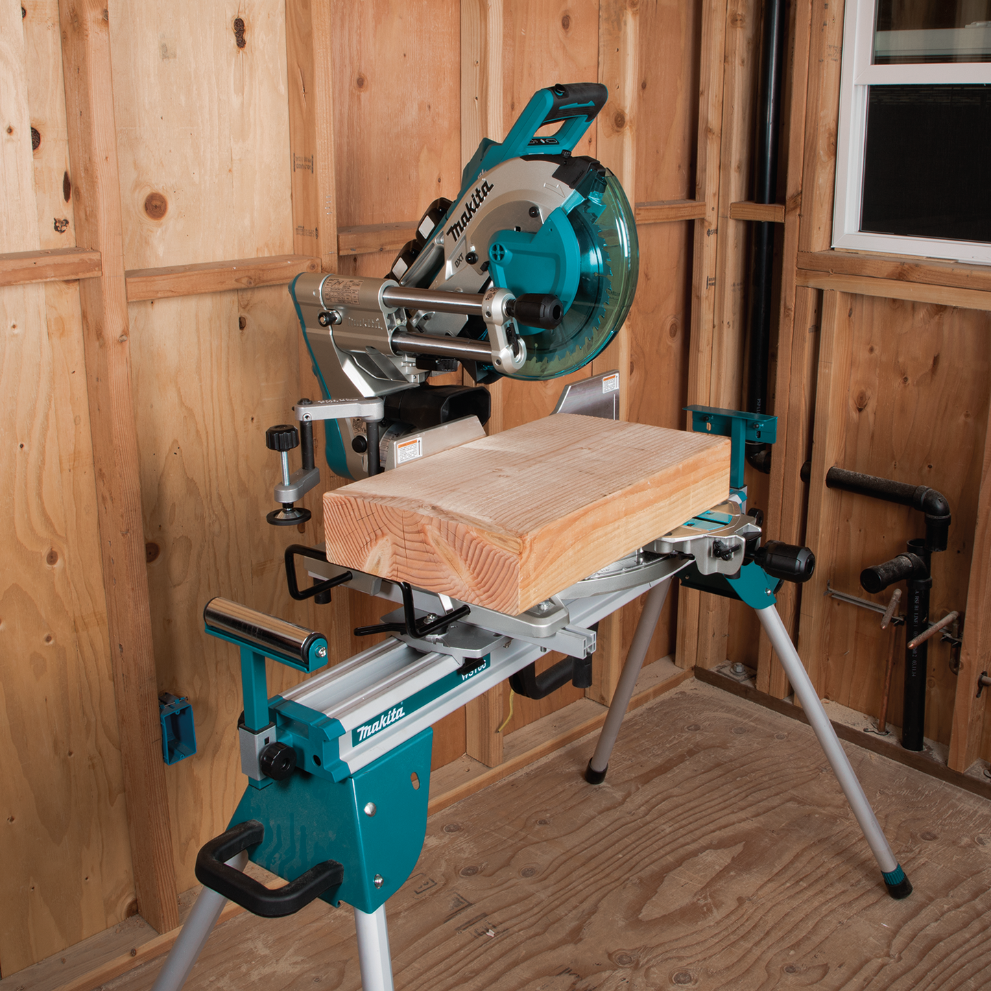 Makita 36 Volt LXT Brushless 10 Inch Dual Bevel Sliding Compound Miter Saw With Laser Kit Factory Serviced