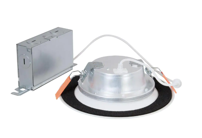 Halo LTDM Series 6 in. Adjustable CCT Canless IC Rated Dimmable Indoor, Outdoor Integrated LED Recessed Light Trim DAMAGED BOX