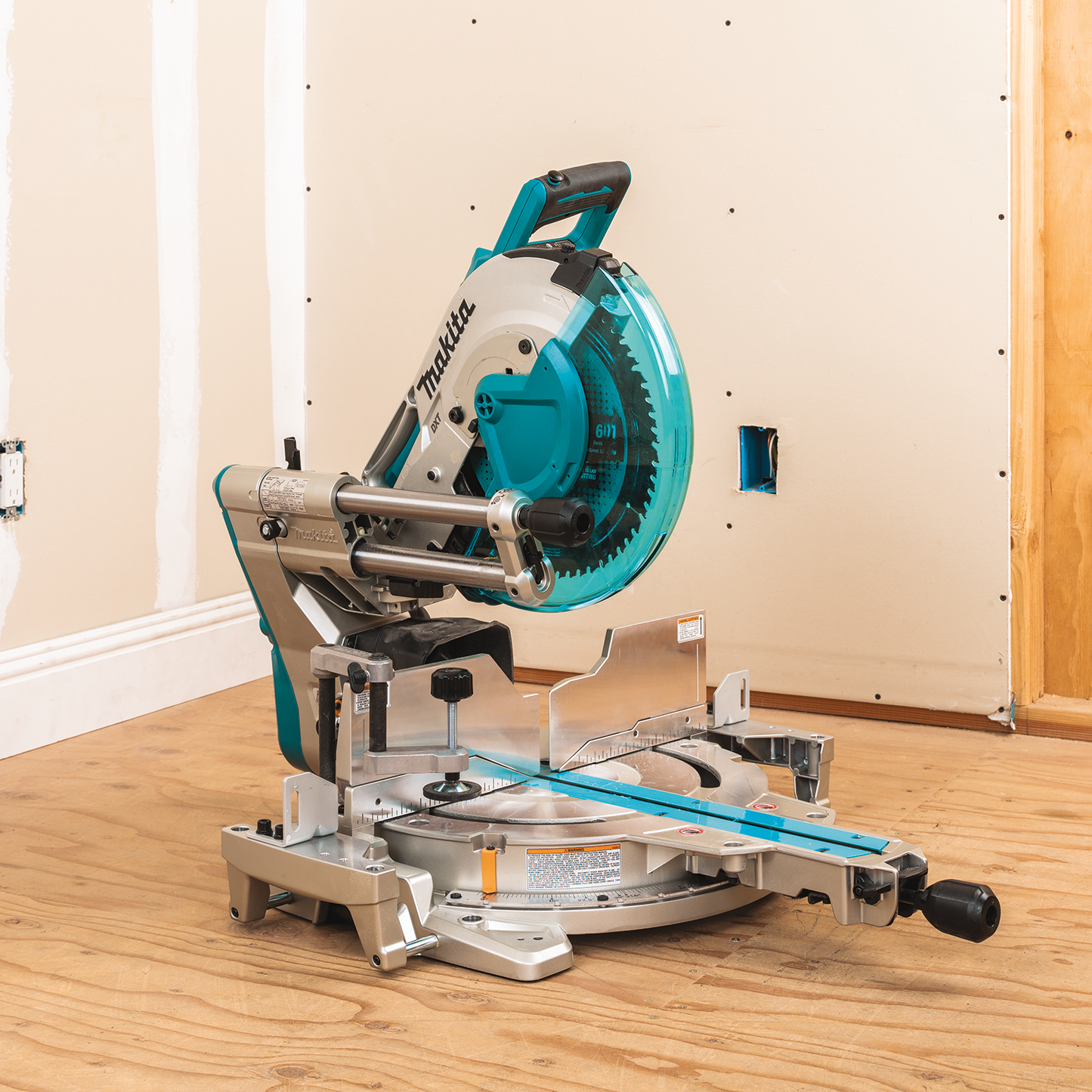 Makita 36 Volt LXT Brushless 12 Inch Dual Bevel Sliding Compound Miter Saw Capable And Laser Factory Serviced (Tool Only)