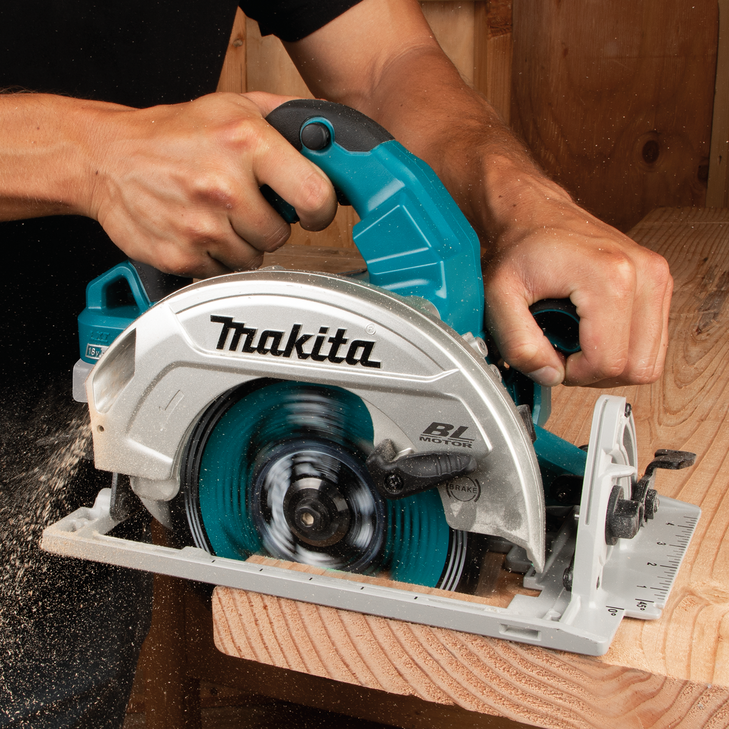 Makita 36 Volt LXT Brushless 7 1/4 Inch Circular Saw Factory Serviced (Tool Only)