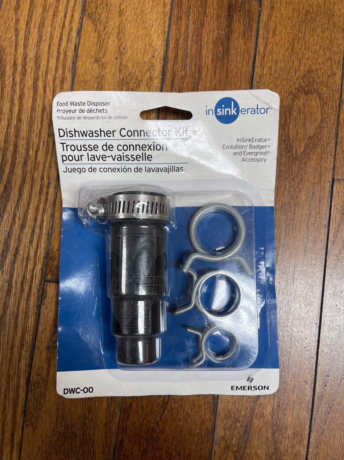 Insinkerator Dishwasher Connector Kit Damaged Box
