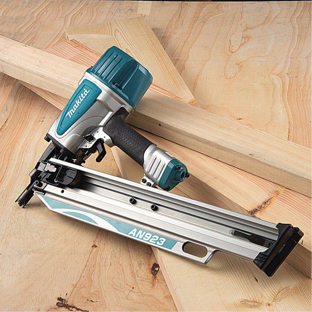 Makita 3-1/2 in. 21 Degree Full Round Head Framing Nailer Reconditioned