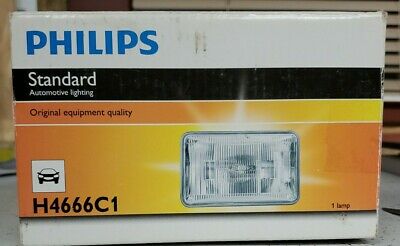 Phillips Standard Automotive Light Damaged Box